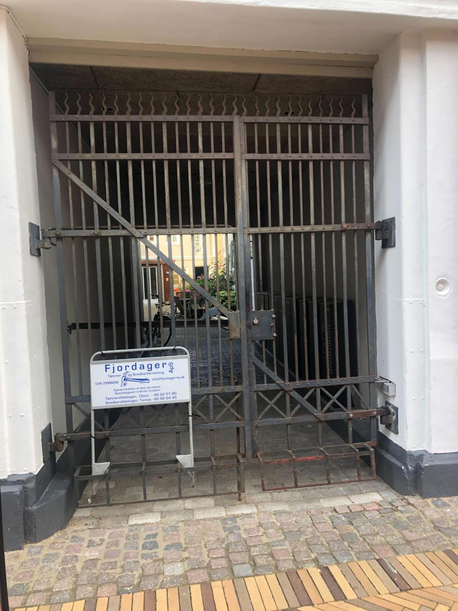 Appartamento Nyrenoveret Charmerende Lejlighed I Odense C! Esterno foto